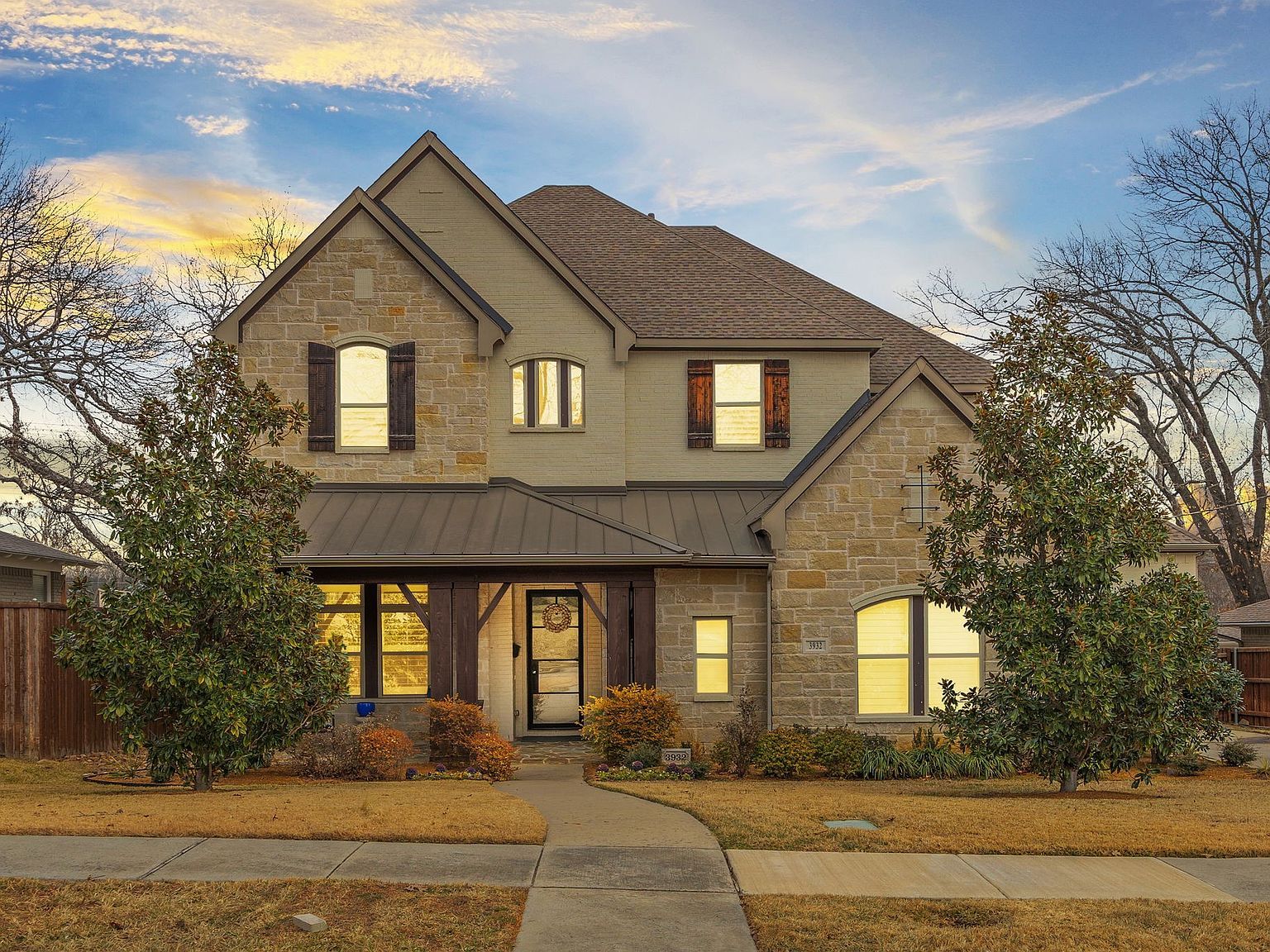 3932 Frontier Ln Dallas, TX 75214 - Thumbnail 2