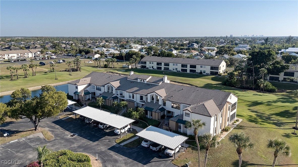 17260 Eagle Trce APT 6 Fort Myers, FL 33908 - Thumbnail 2