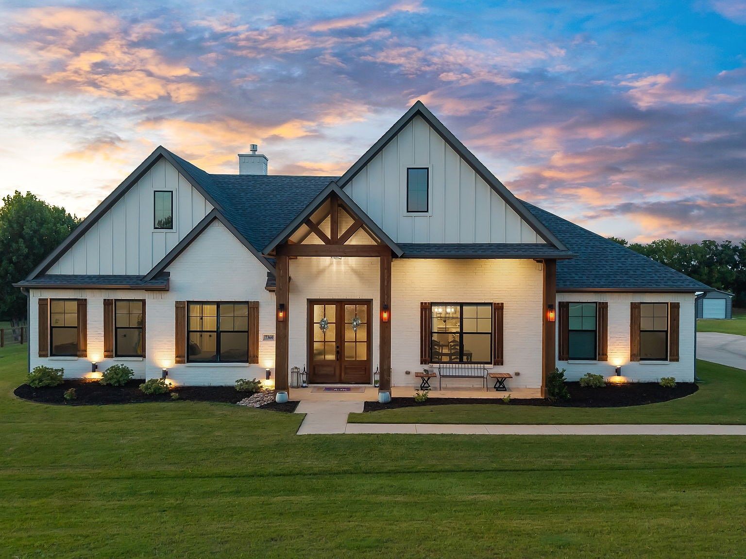 7360 Shady Oak Dr Aubrey, TX 76227 - Thumbnail 2