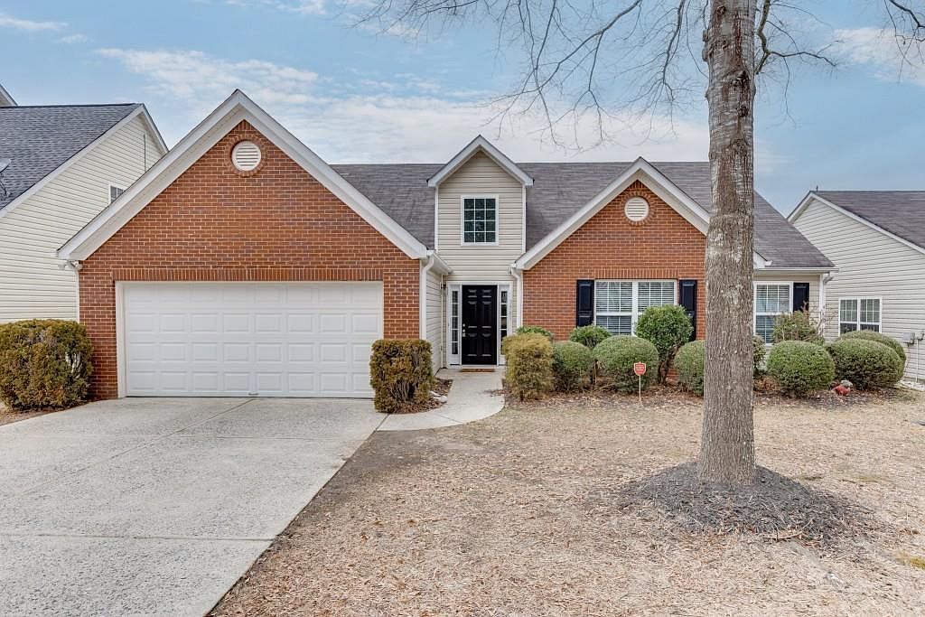 3561 Bogan Mill Rd Buford, GA 30519 - Thumbnail 2