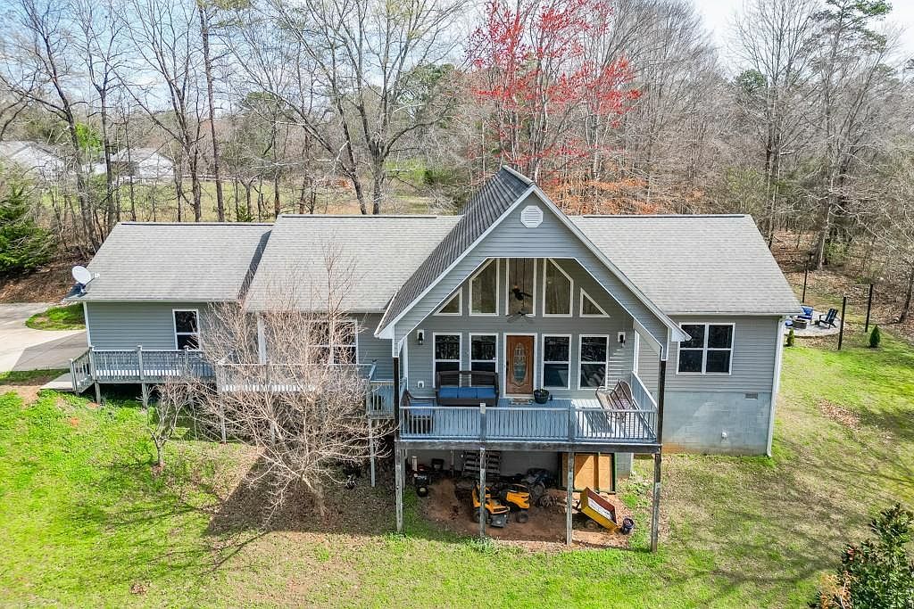 5050 Cagle Mill Rd Lula, GA 30554  | Single Family