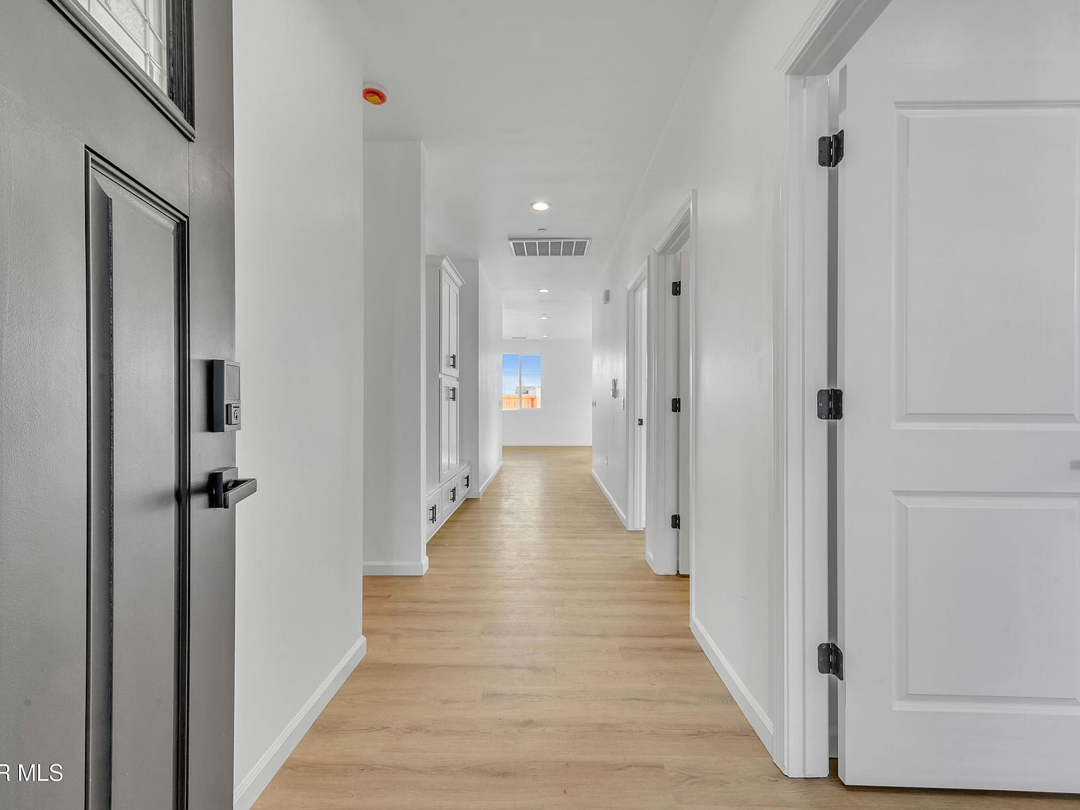 8837 Holly Ave California City, CA 93505 - Thumbnail 2