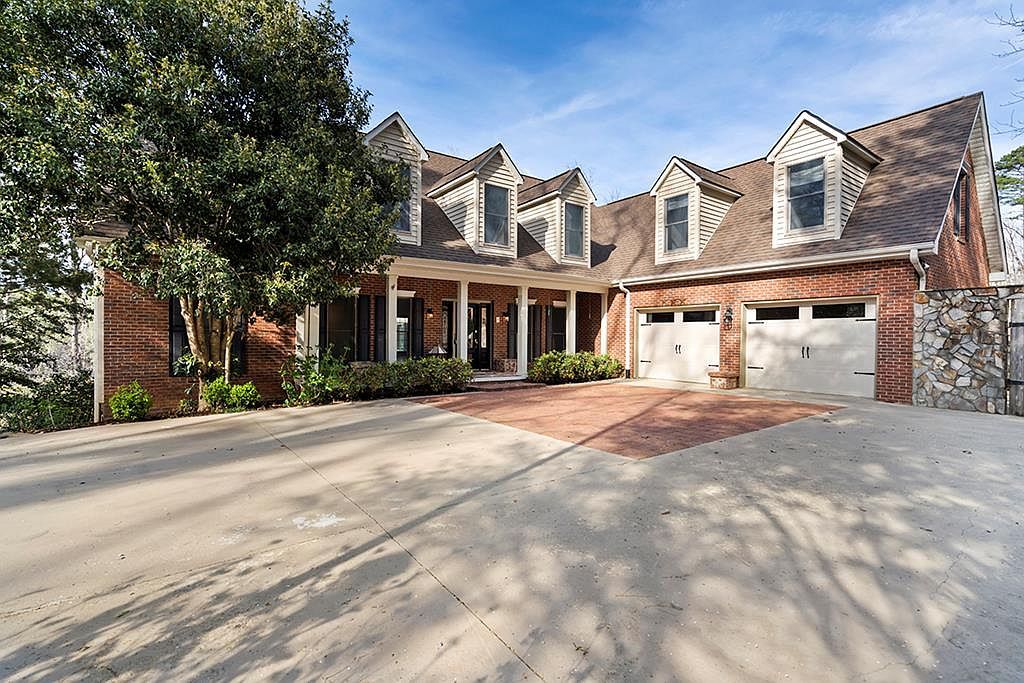 201 Rhett Dr Mc Cormick, SC 29835 - Thumbnail 2