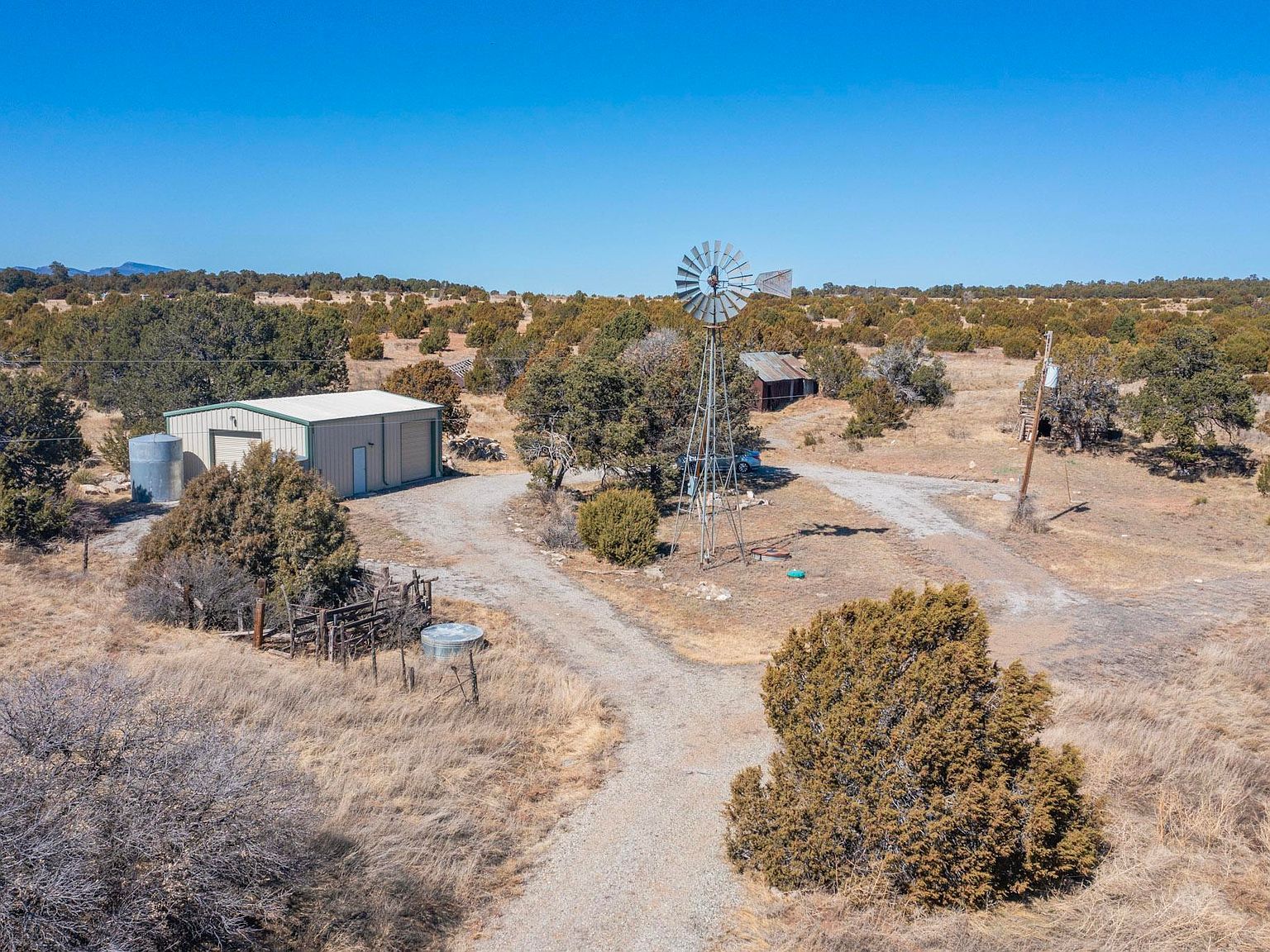 755 Juan Tomas Rd Tijeras, NM 87059 - Thumbnail 2