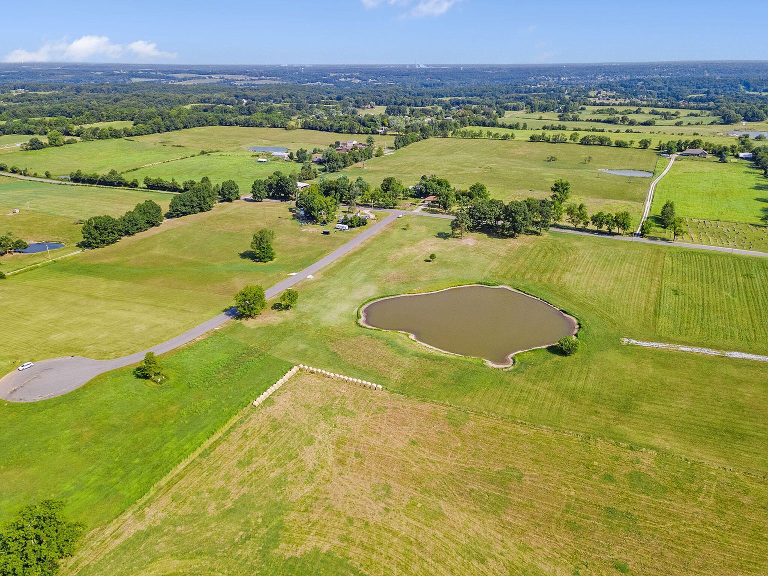 4 N Ginger Ln Nixa, MO 65714 - Thumbnail 2