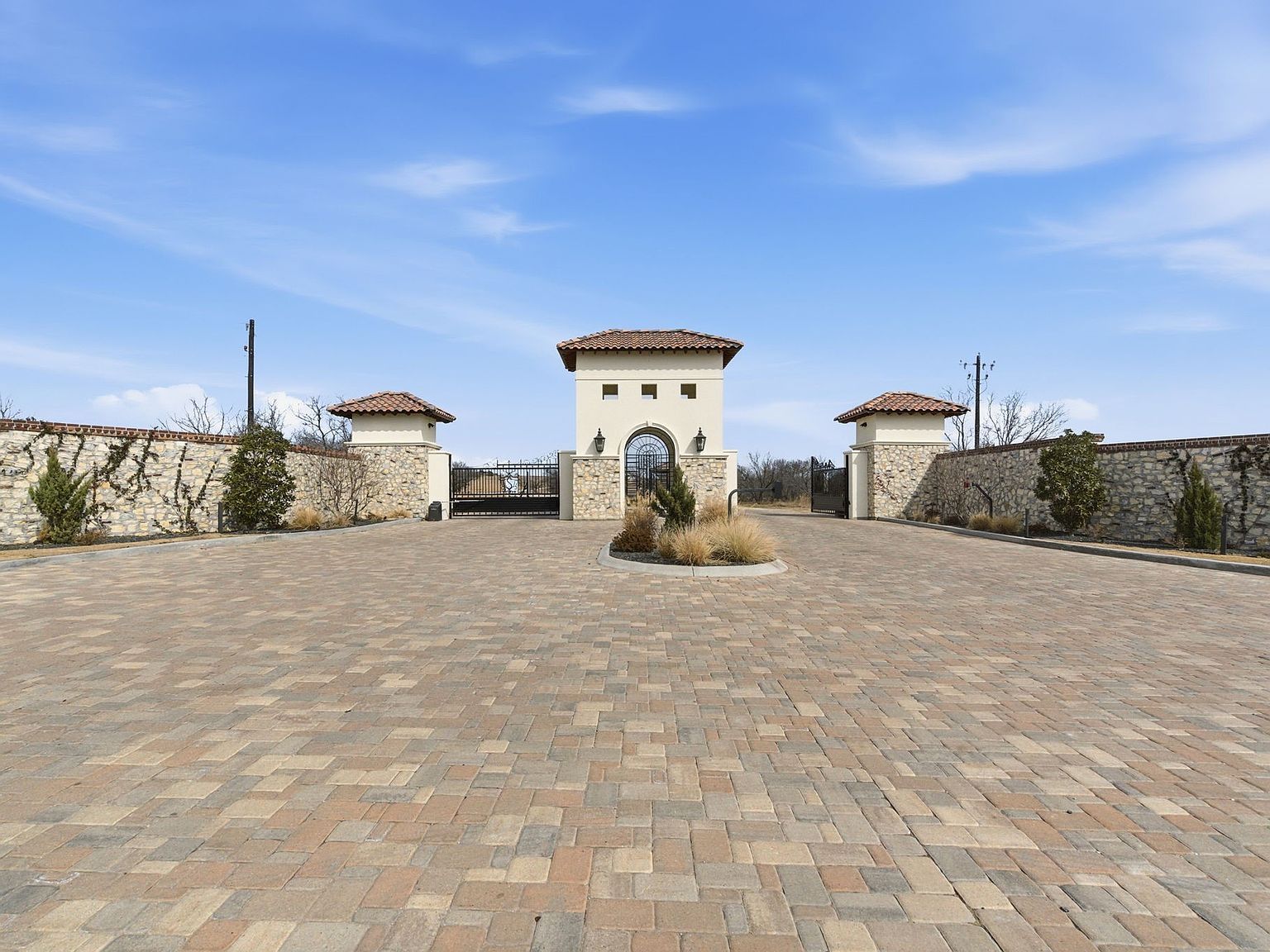 3004 Palermo Dr Weatherford, TX 76087 - Thumbnail 2