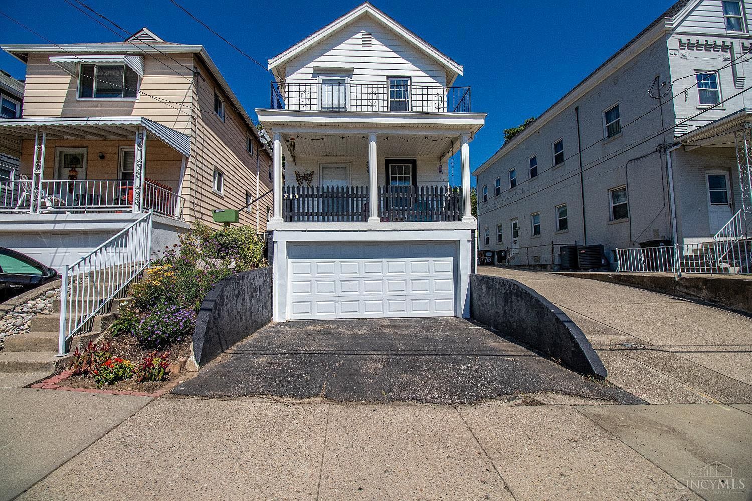 710 E Ross Ave Cincinnati, OH 45217 - Thumbnail 2