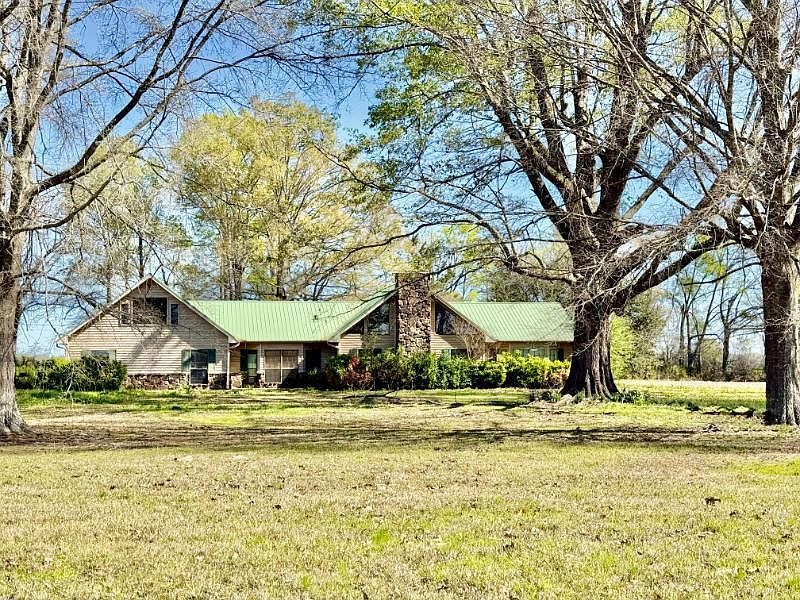 574 Ridgewood Ln Houlka, MS 38850  | Single Family