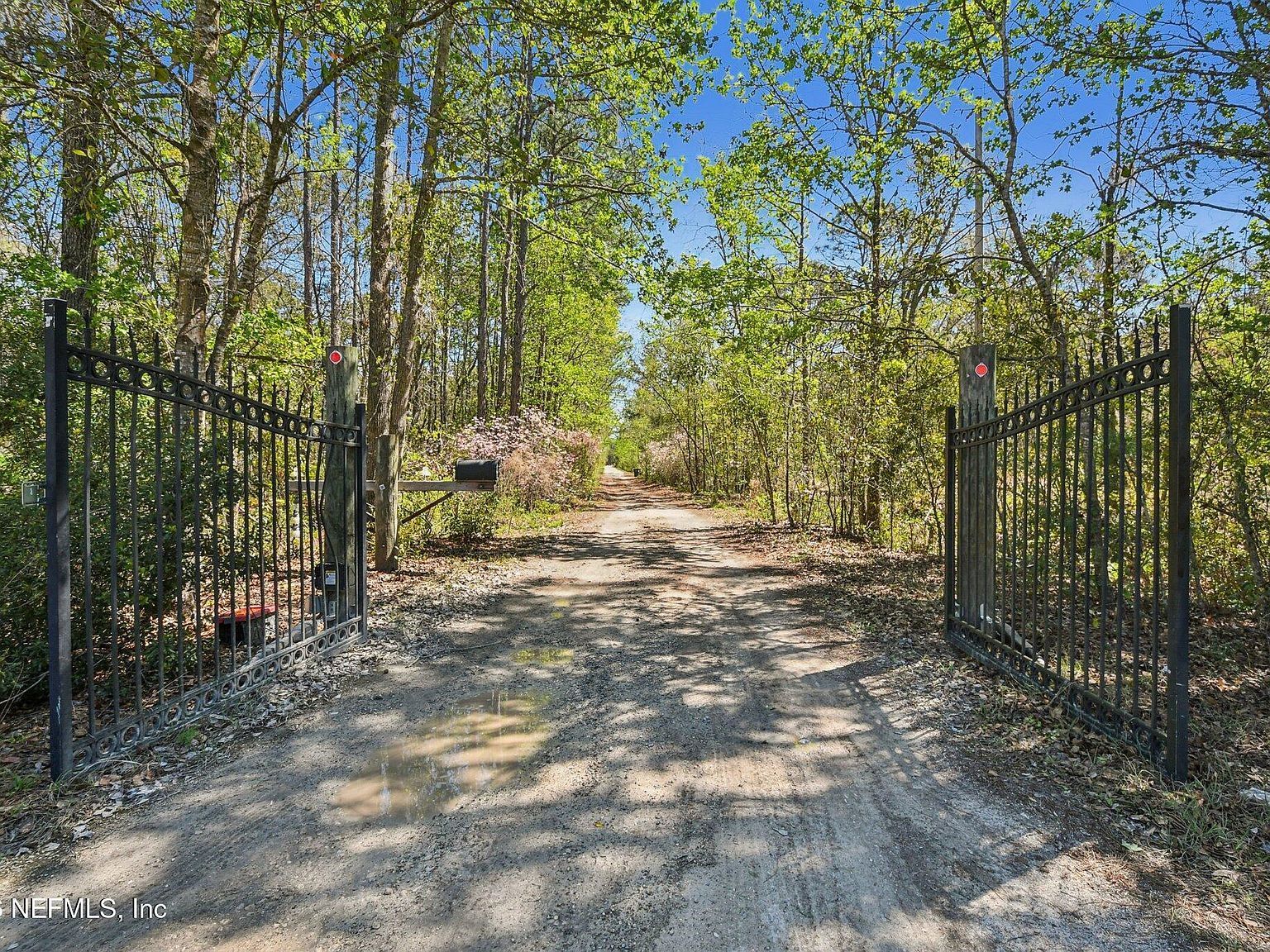 5012 Laurel St Middleburg, FL 32068  | Single Family