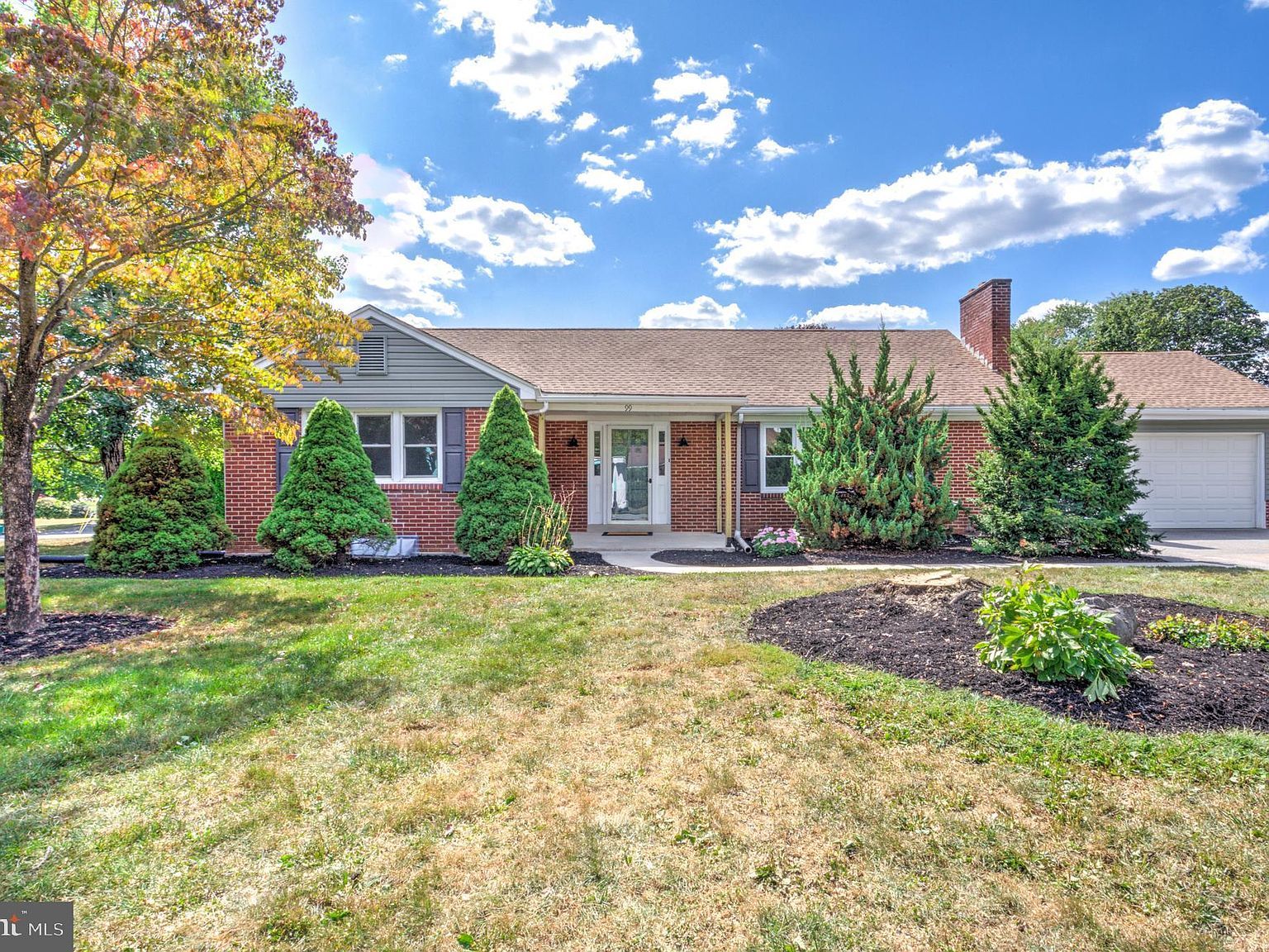 99 Garfield Dr Carlisle, PA 17015 - Thumbnail 2