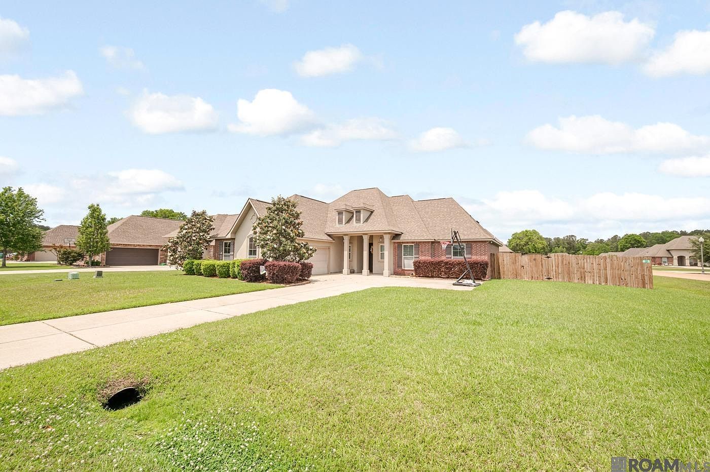 20211 Long Lake Dr Hammond, LA 70403 - Thumbnail 2