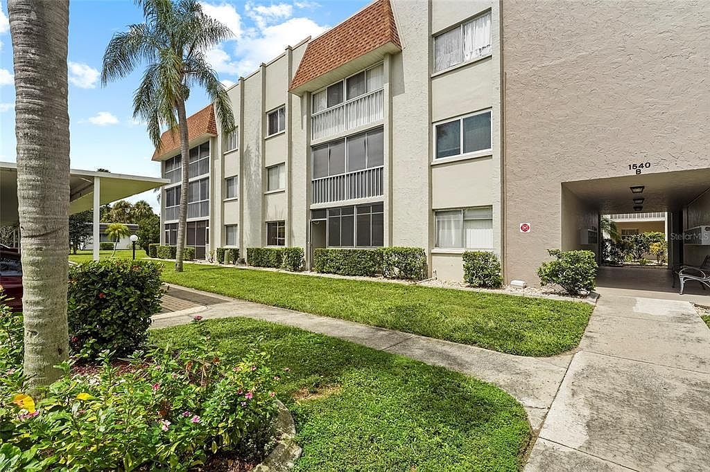 1540 Glen Oaks Dr E #B-134 Sarasota, FL 34232 - Thumbnail 2