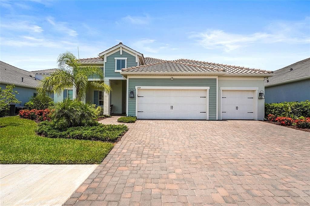 2525 Paradise Plum Dr Sarasota, FL 34240 - Thumbnail 2