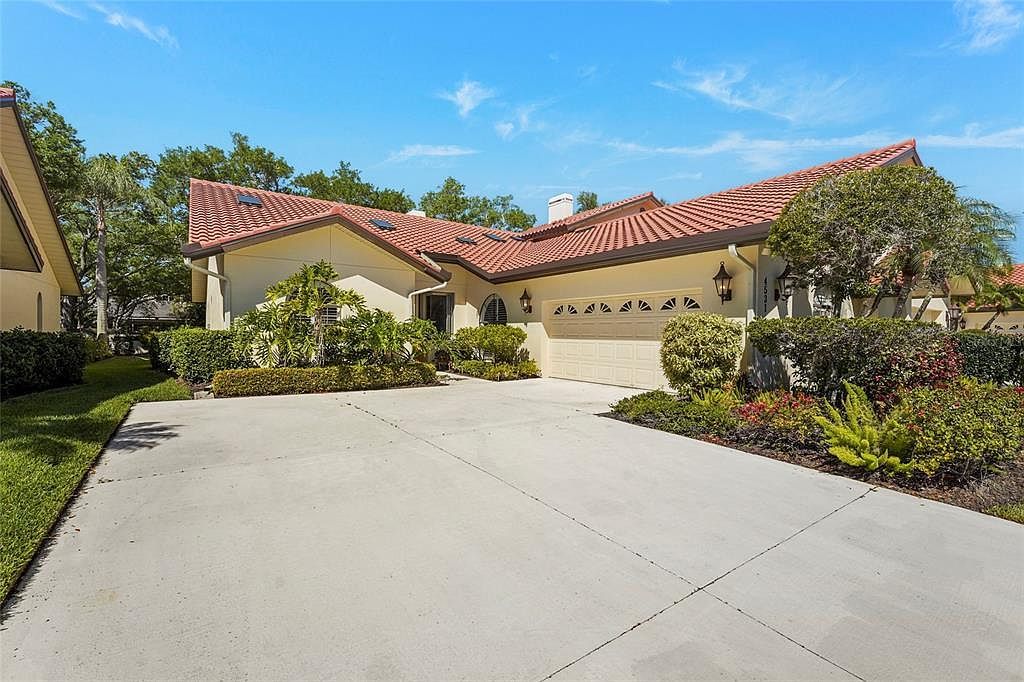 4531 Las Brisas Ln Sarasota, FL 34238  | Single Family