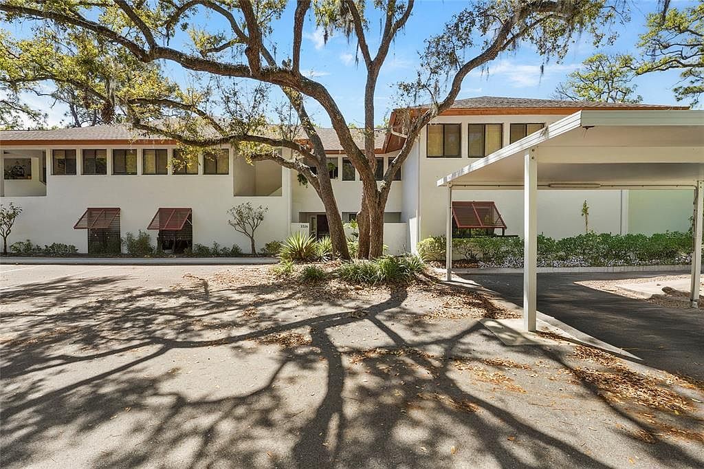 3324 Thornwood Rd #3324 Sarasota, FL 34231  | Condominium