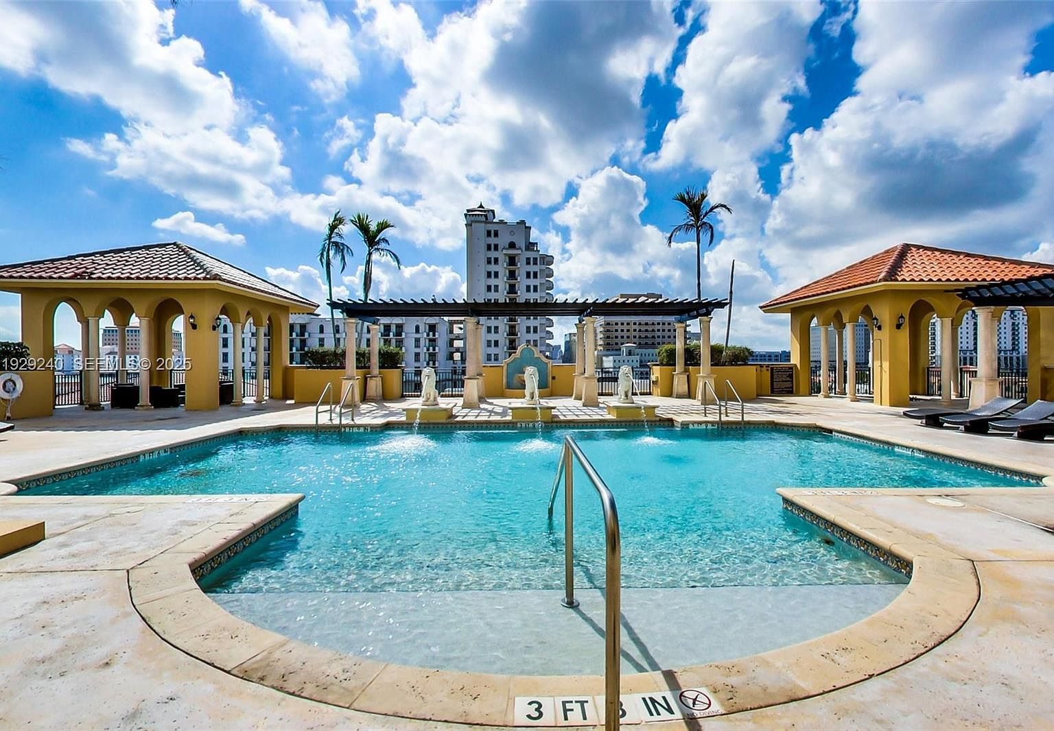 1607 Ponce De Leon Blvd APT 12E Coral Gables, FL 33134 - Thumbnail 2