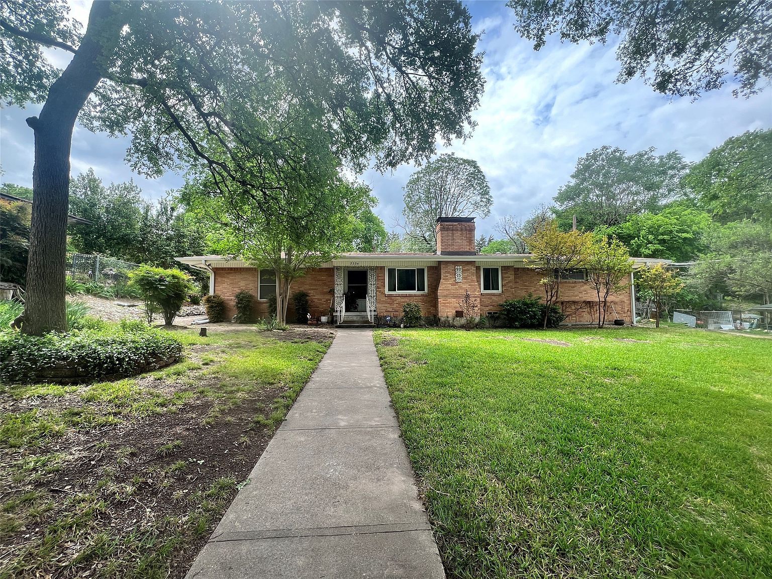 7334 Daingerfield Dr Dallas, TX 75227  | Single Family