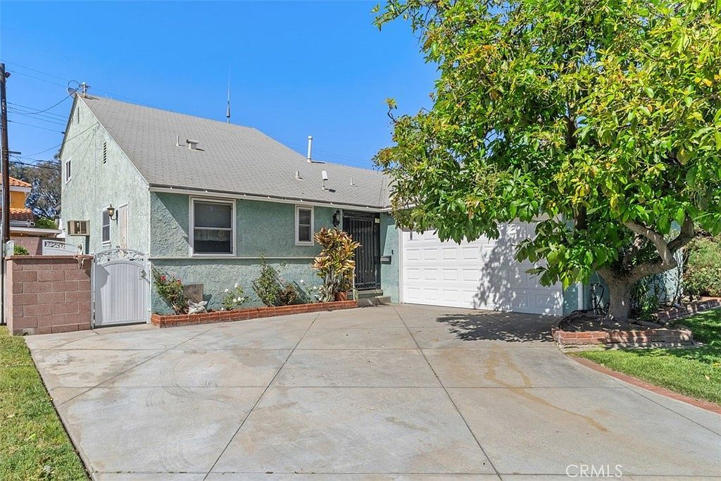 10253 Angell St Downey, CA 90242, 90242