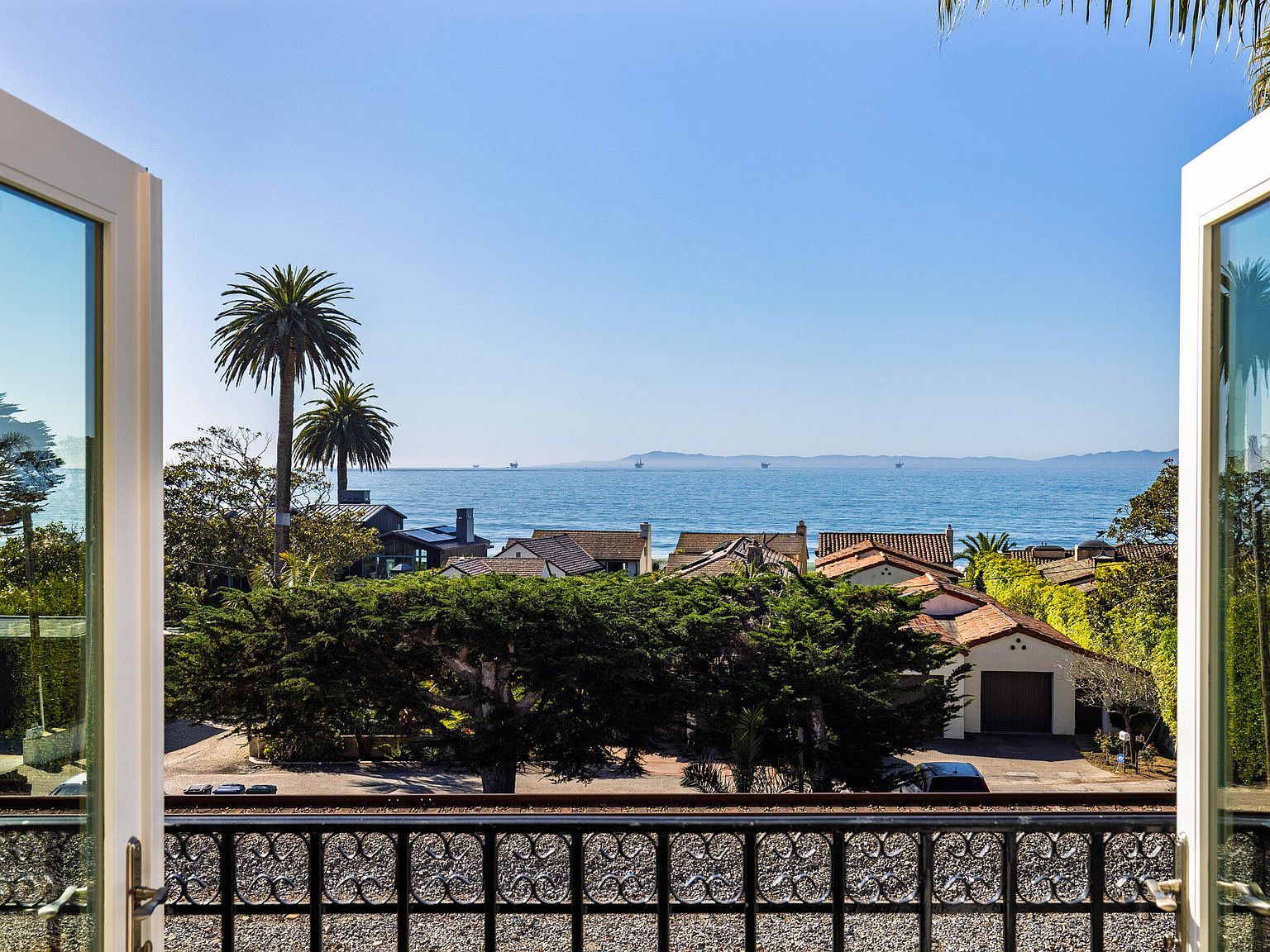 1647 Posilipo Ln APT B Santa Barbara, CA 93108 - Thumbnail 2