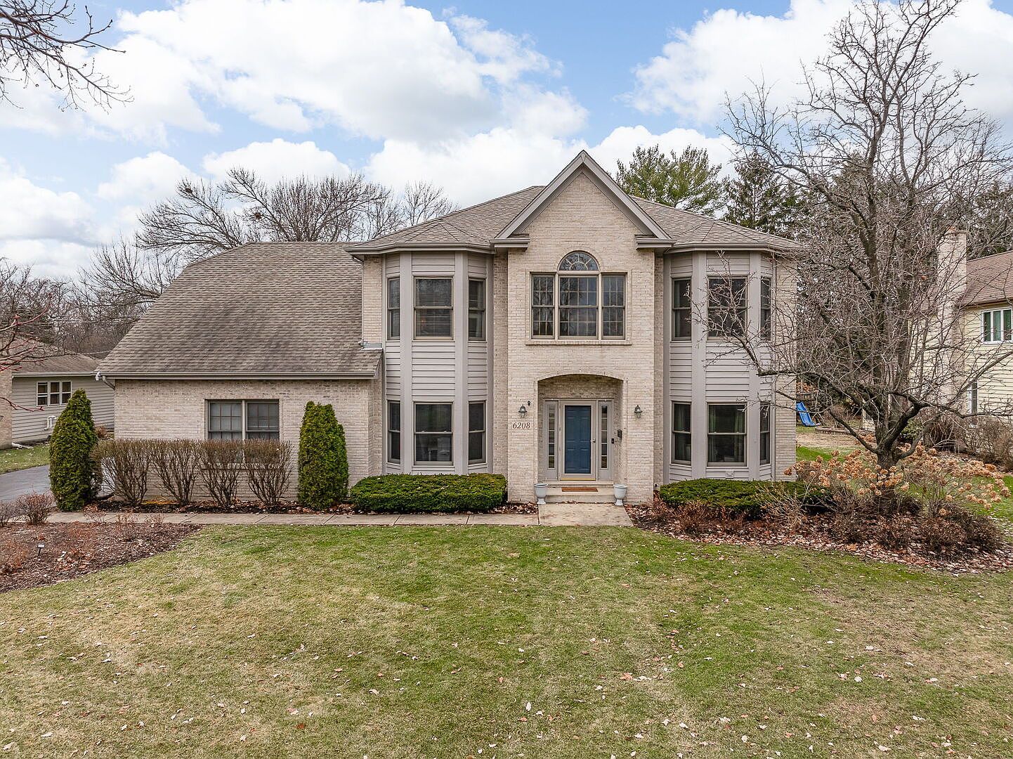 6208 Osage Ave Downers Grove, IL 60516 - Thumbnail 2