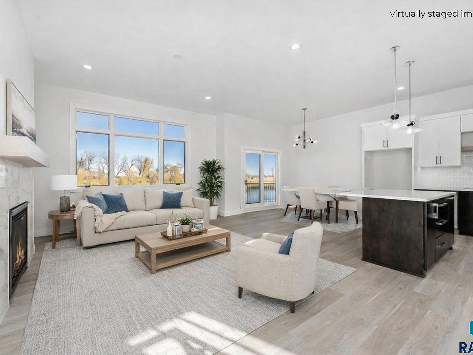 8600 W Shoreline Pl Sioux Falls, SD 57107 - Thumbnail 2