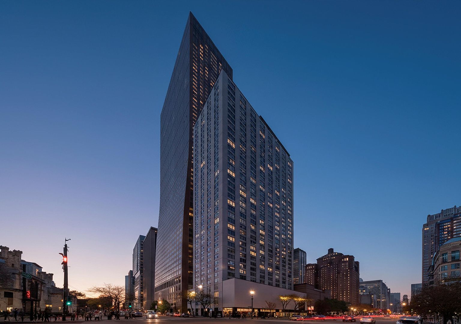 777 N Michigan Ave APT 2202 Chicago, IL 60611 - Thumbnail 2