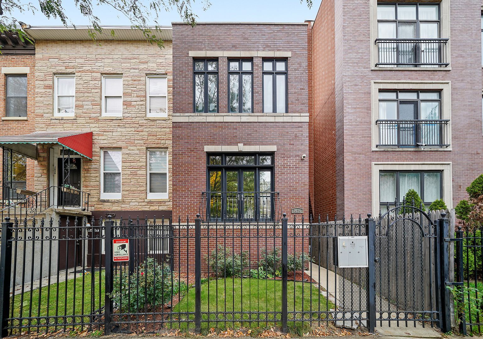 1636 W Warren Blvd #1 Chicago, IL 60612 - Thumbnail 2