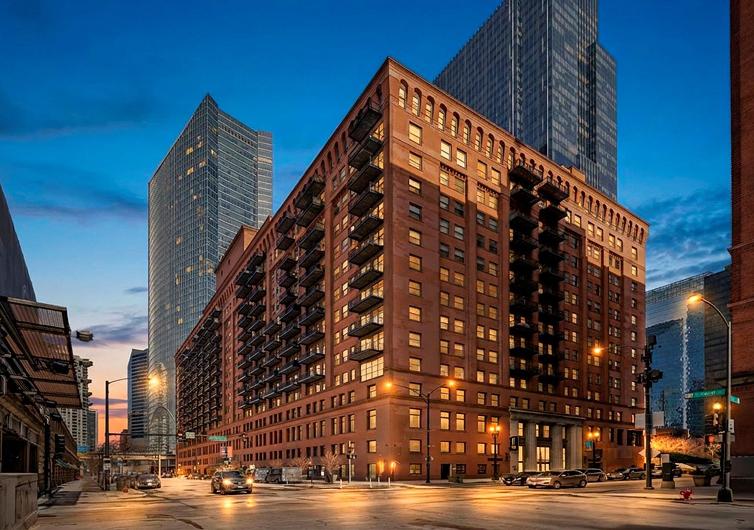 165 N Canal St APT 518 Chicago, IL 60606 - Thumbnail 2