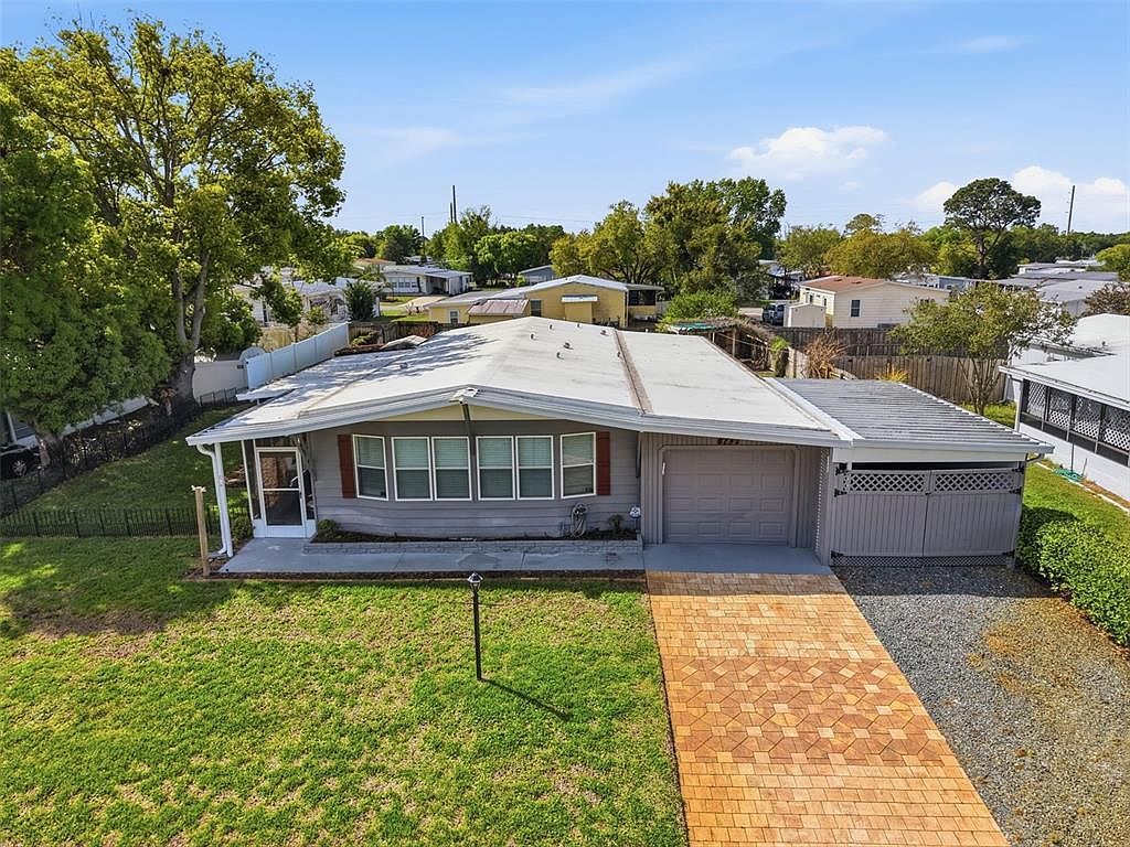 142 Florence Blvd Debary, FL 32713  | New build