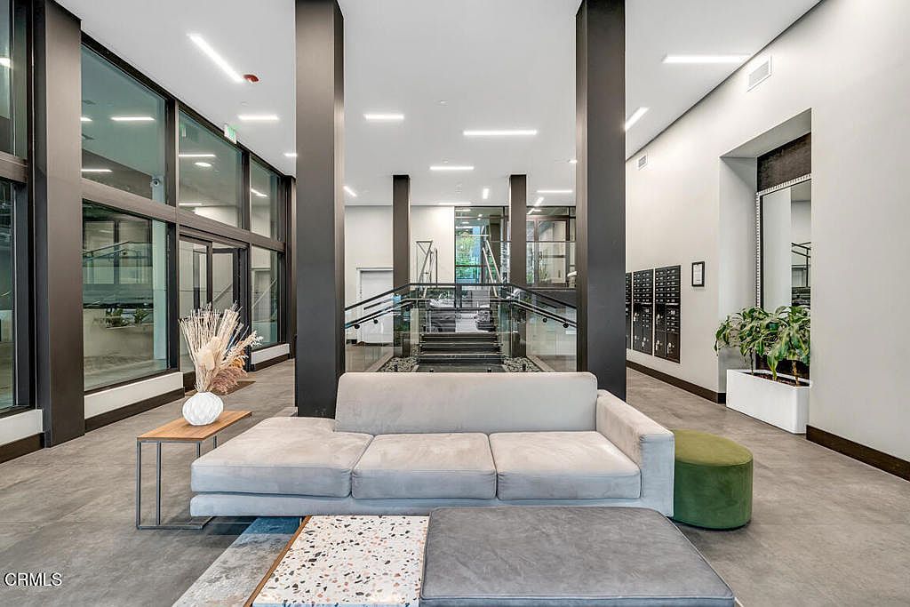 178 S Euclid Ave #412 Pasadena, CA 91101 - Thumbnail 2