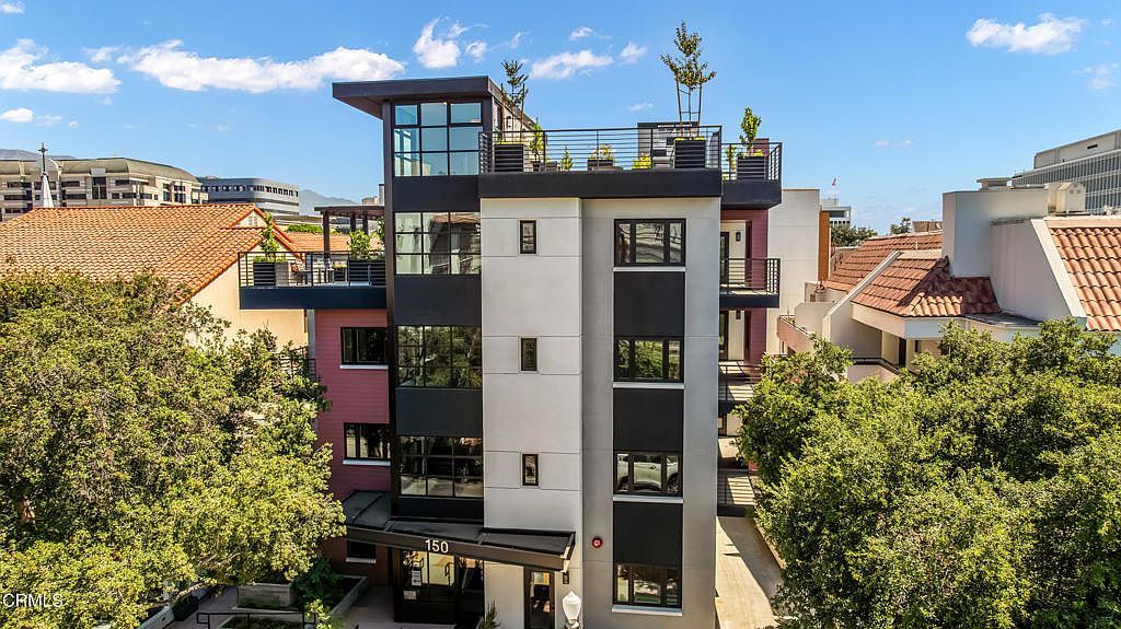 150 S Oak Knoll Ave #205 Pasadena, CA 91101 - Thumbnail 2