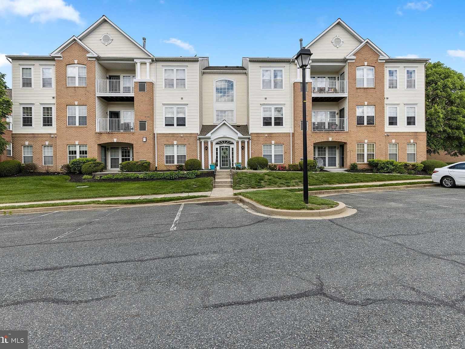 105 Sunshine Ct UNIT G Forest Hill, MD 21050 - Thumbnail 2