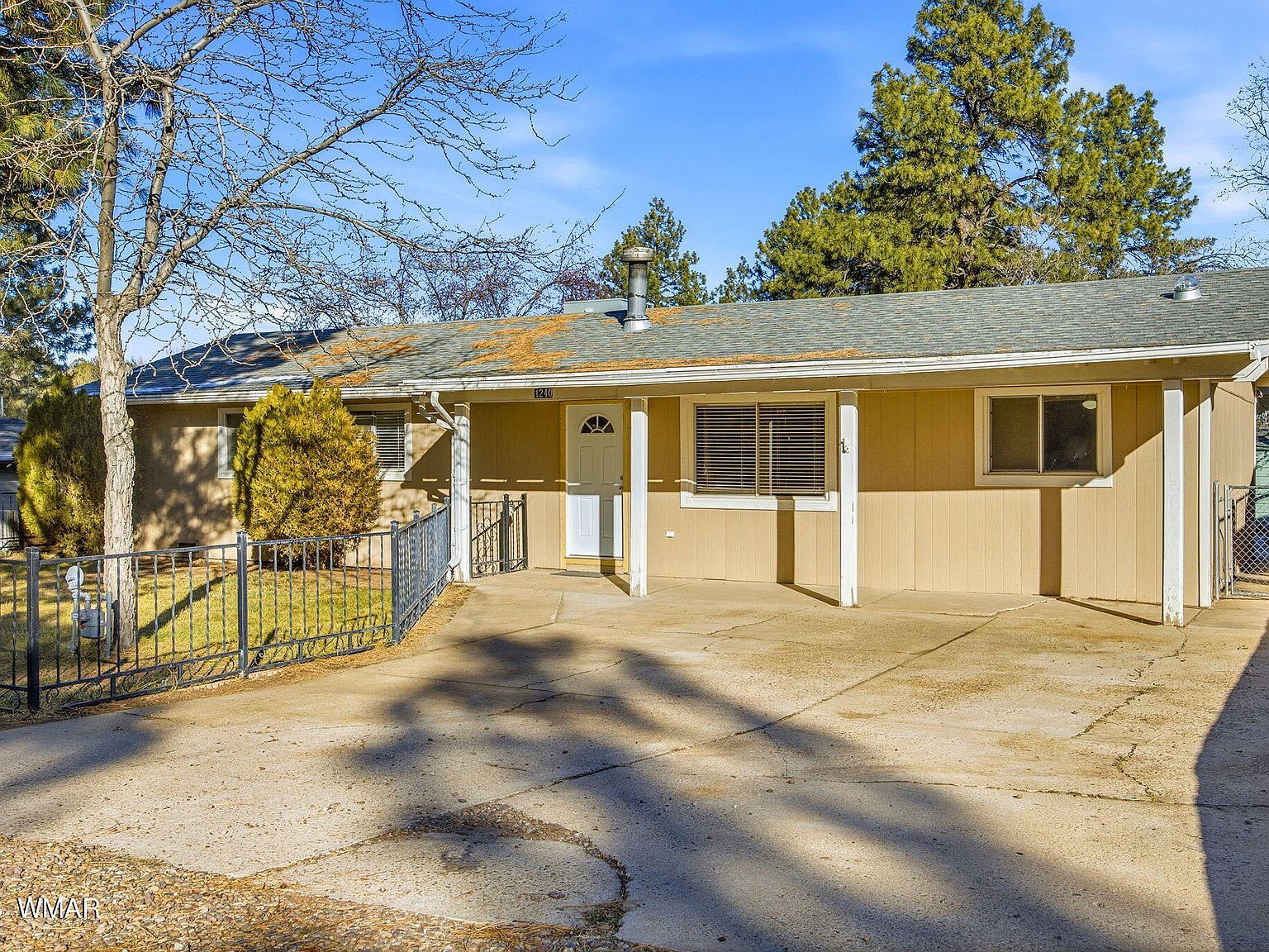 1240 W Owens Show Low, AZ 85901 - Thumbnail 2