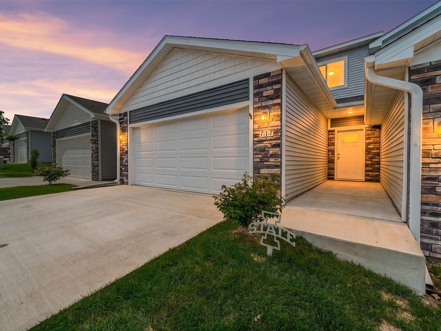 717 Greenwell Pl Norwalk, IA 50211, 50211
