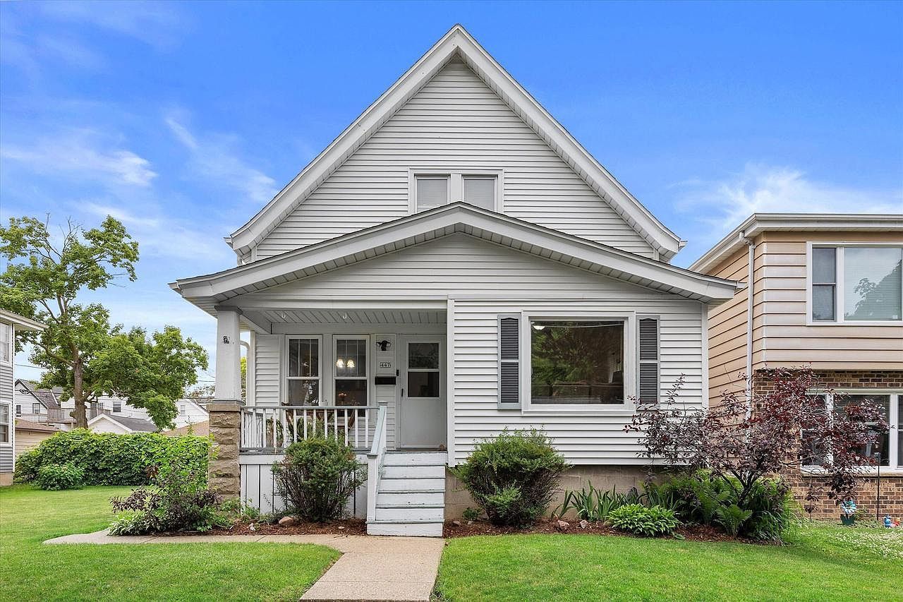 447 S 72nd St Milwaukee, WI 53214, 53214