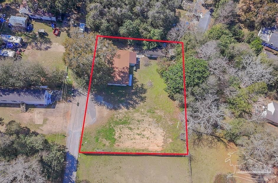 30 Howard Dr Pensacola, FL 32503 - Thumbnail 2