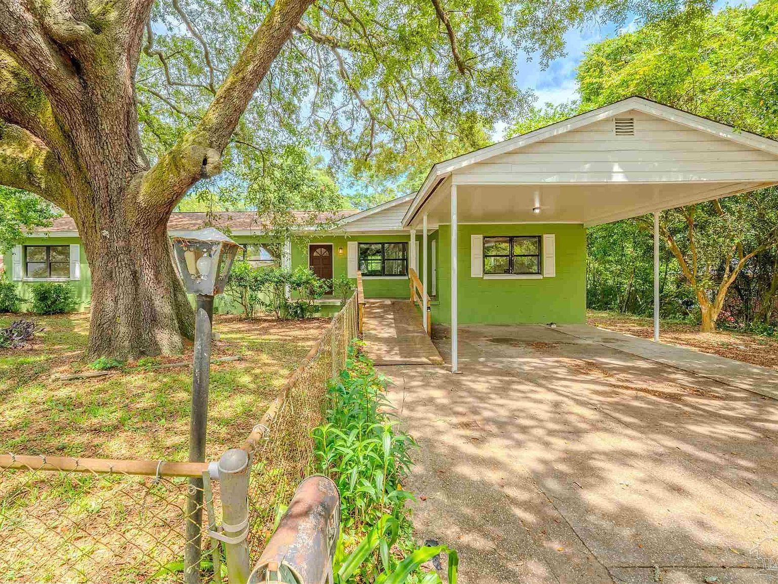 430 N V St Pensacola, FL 32505, 32505