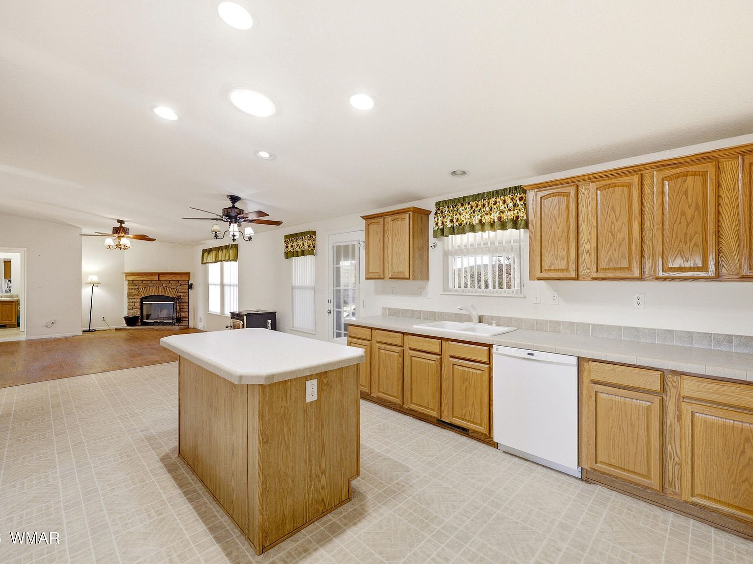 5 County Road 8613 N Concho, AZ 85924, 85924