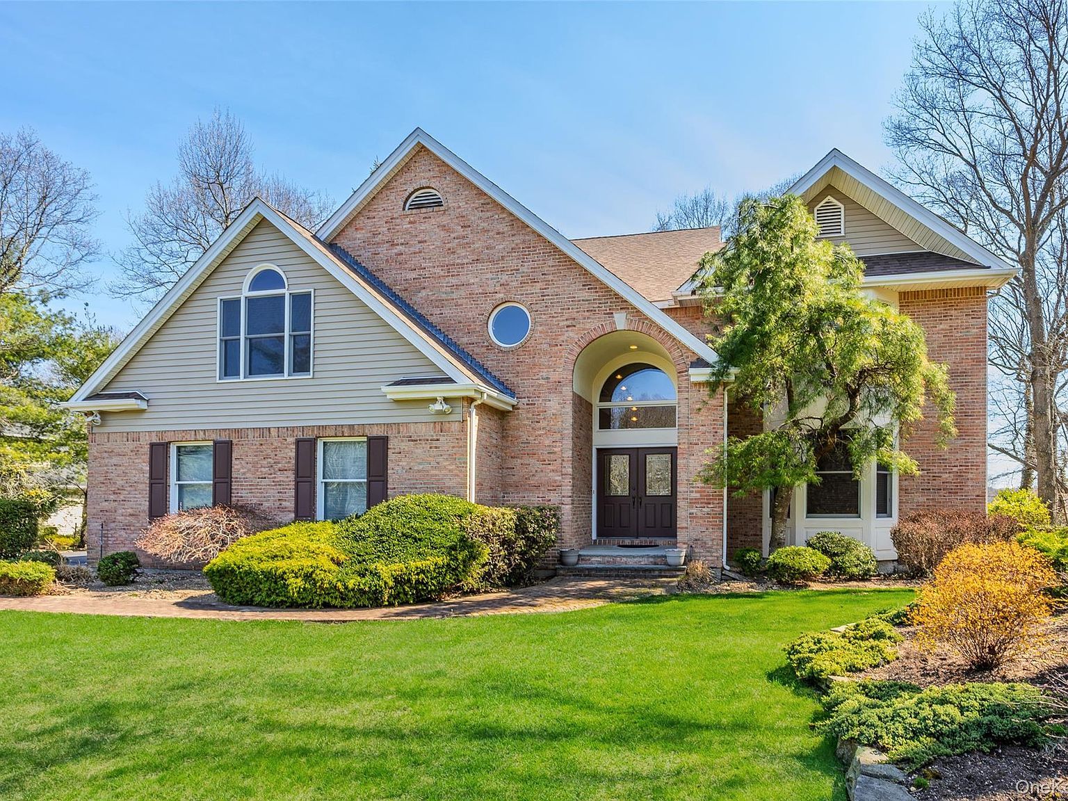 23 Mary Ct Melville, NY 11747  | Single Family