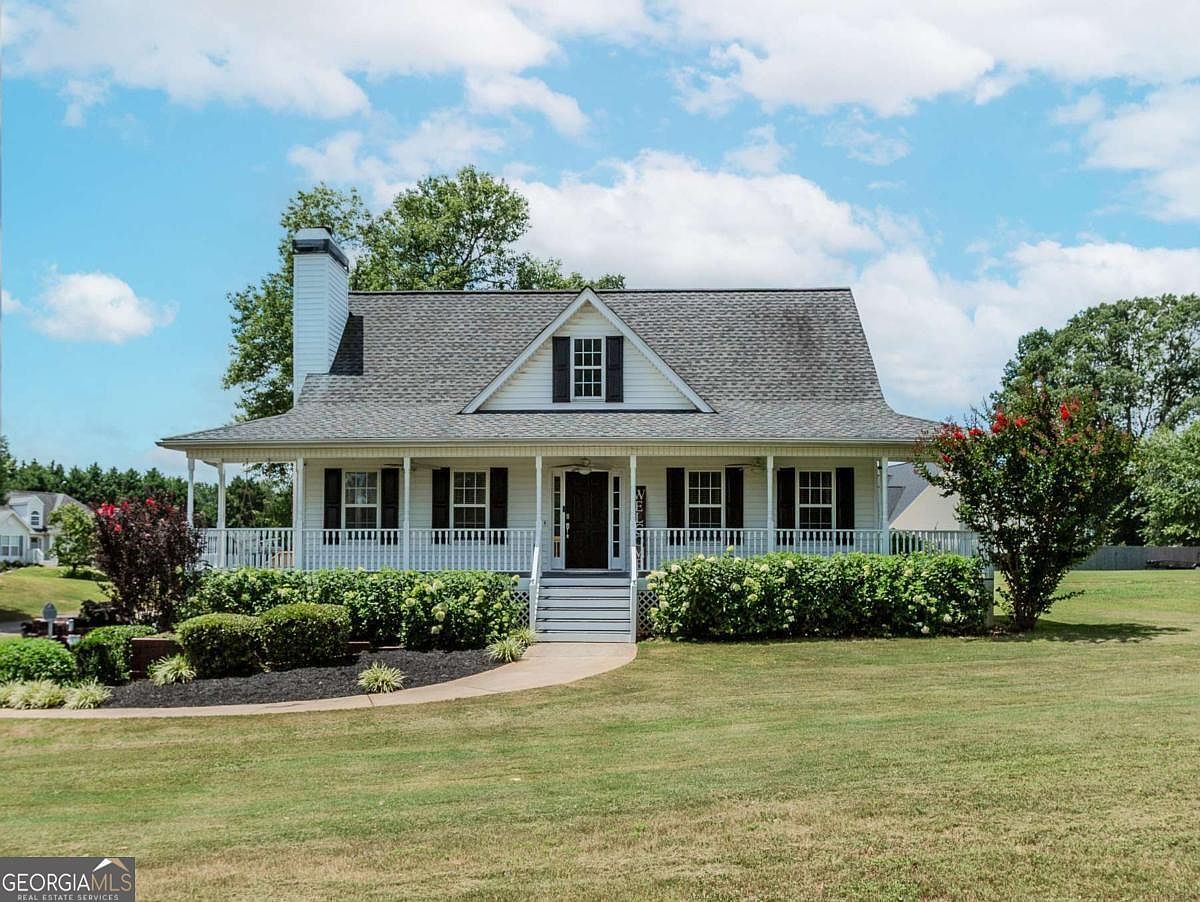 6230 Dana Way Cumming, GA 30040 - Thumbnail 2