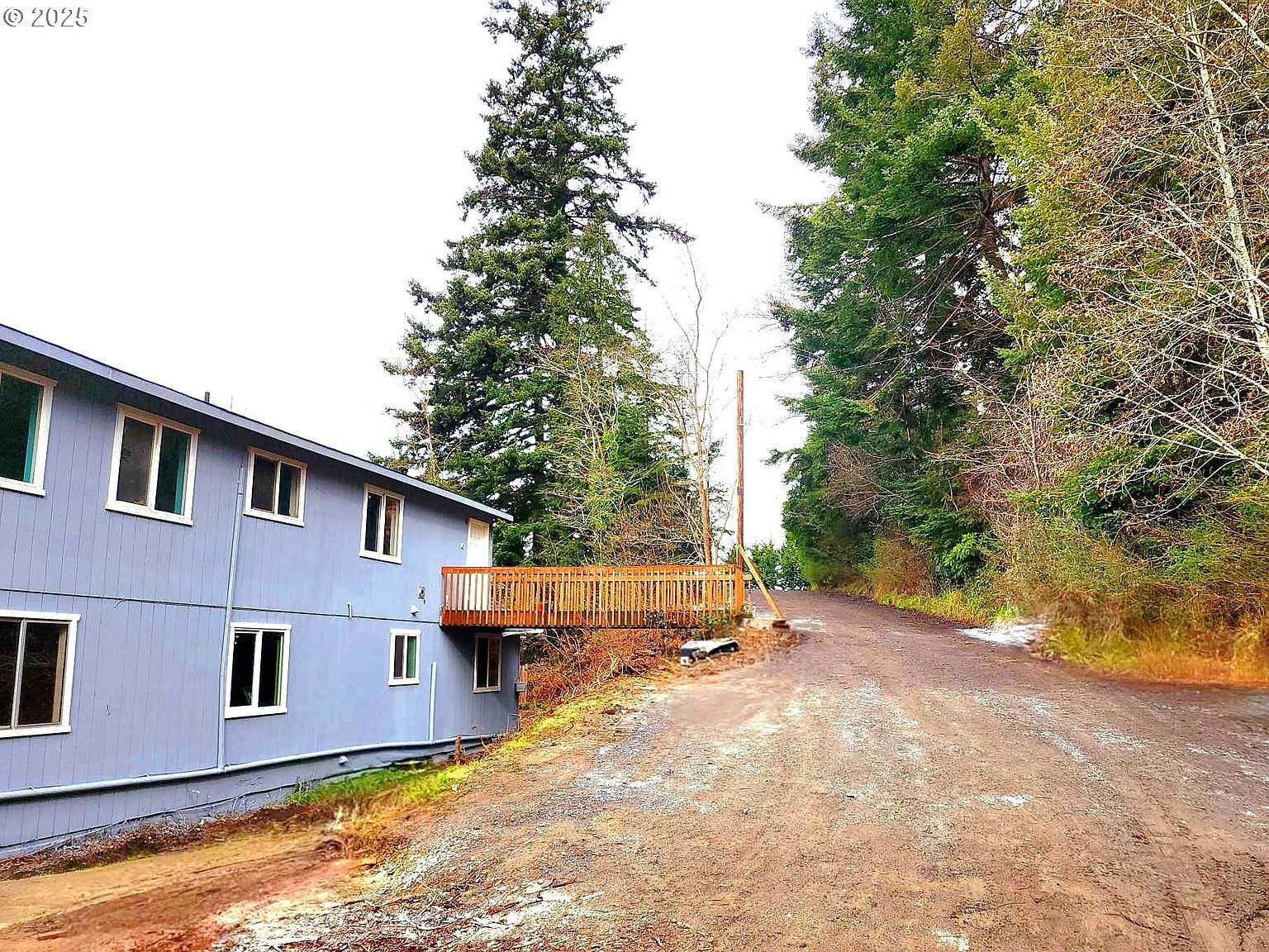 63606 Andrews Rd Coos Bay, OR 97420 - Thumbnail 2