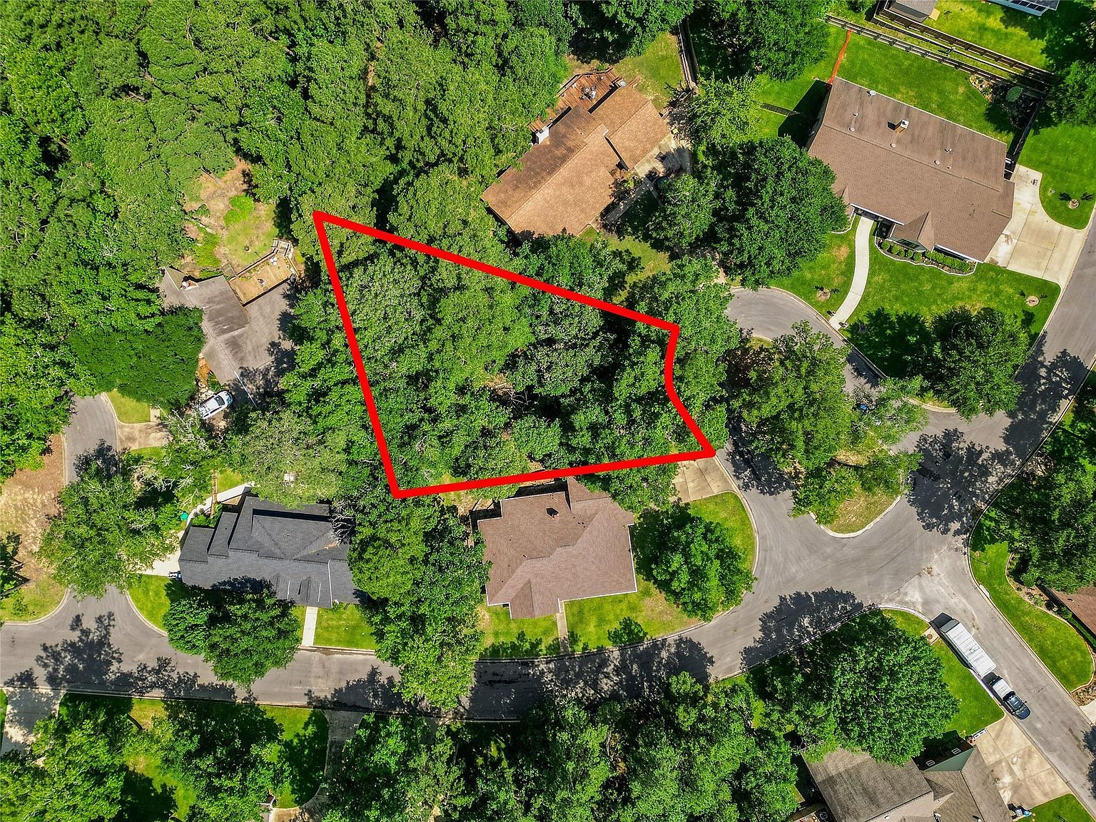 1802 Rollingwood Dr Huntsville, TX 77340 - Thumbnail 2