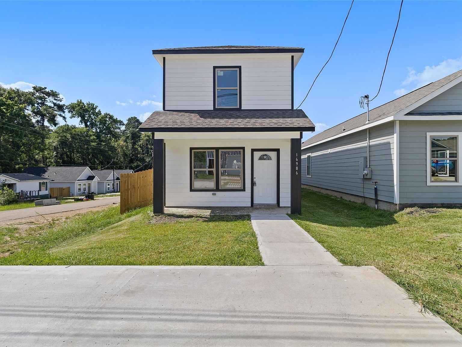 16986 W Hammon St Montgomery, TX 77316 - Thumbnail 2