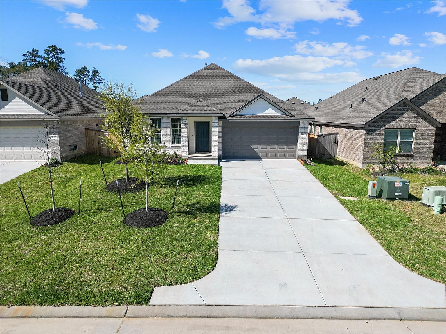 3021 Pampaneria Dr Conroe, TX 77301 - Thumbnail 2