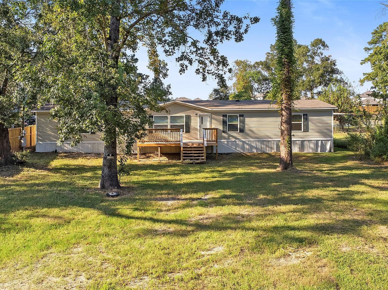 16889 Springfield Dr Conroe, TX 77302 - Thumbnail 2