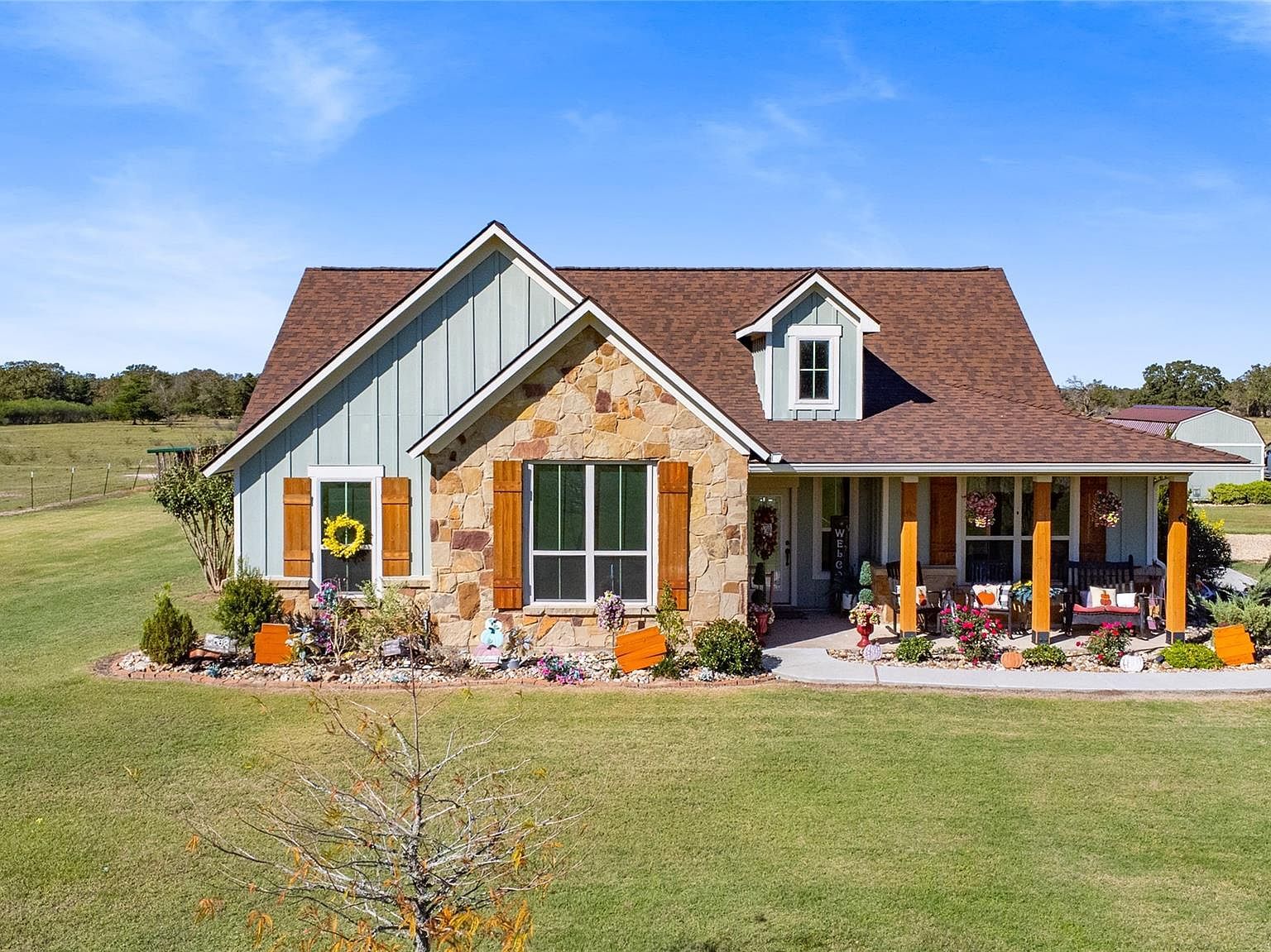 12065 Fm 1696 Rd Bedias, TX 77831 - Thumbnail 2