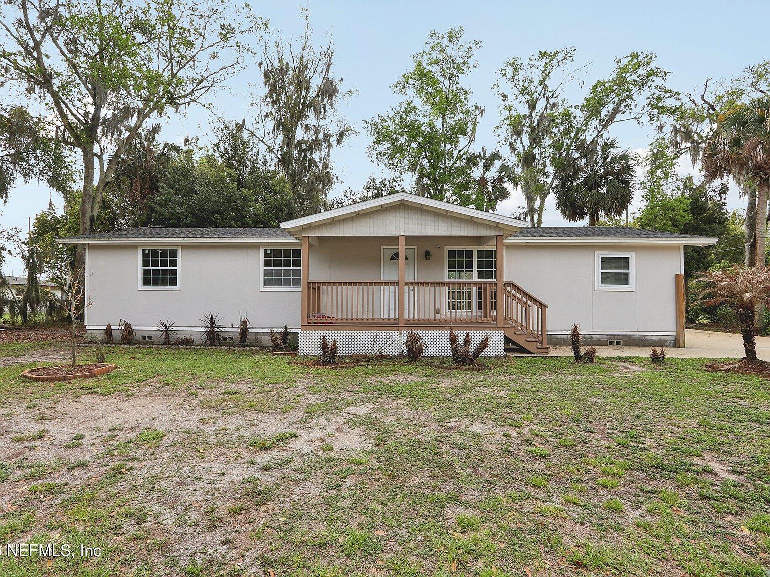 519 Walburg St Green Cove Springs, FL 32043 - Thumbnail 2