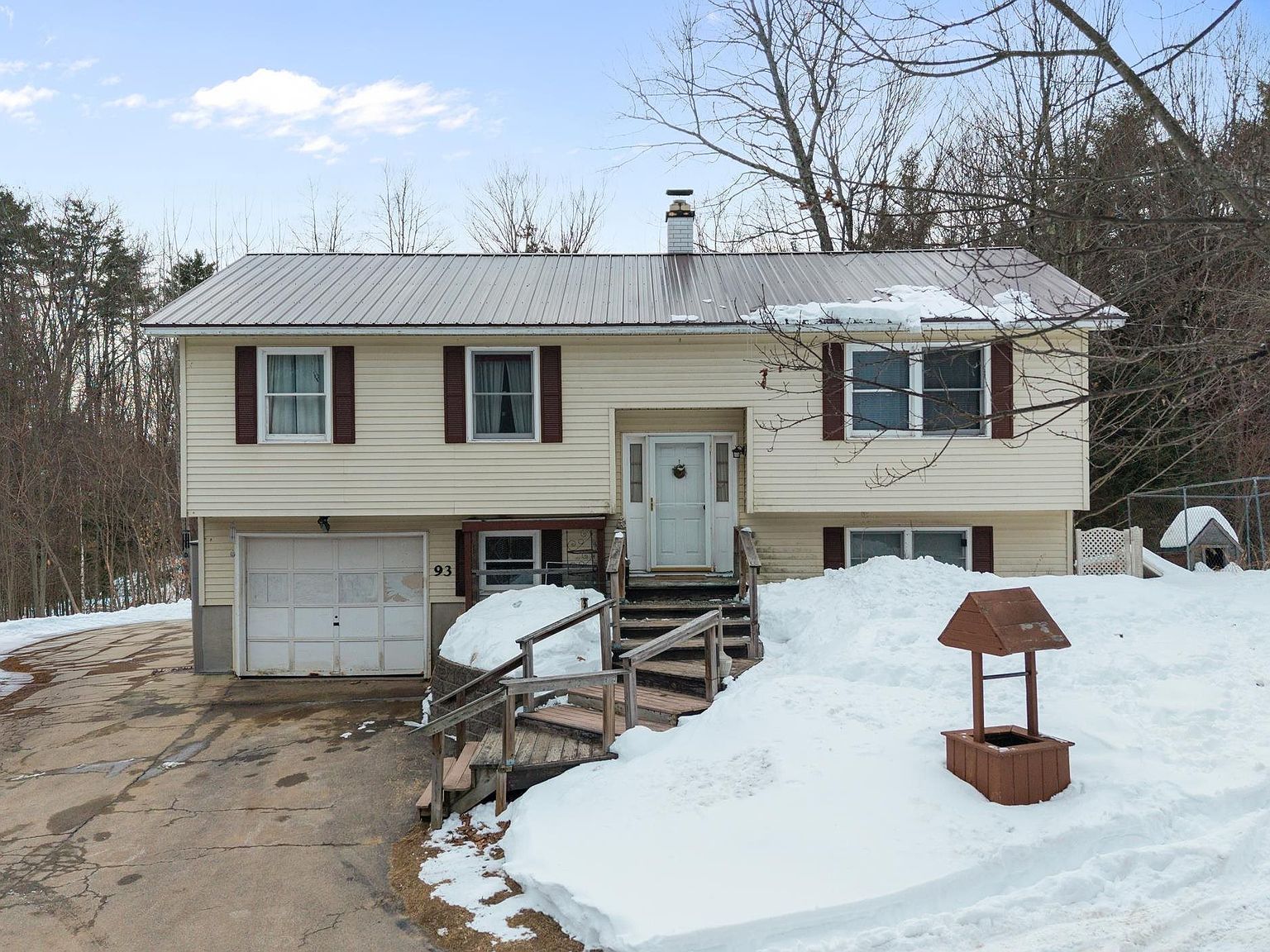 93 Queen St Boscawen, NH 03303 - Thumbnail 2