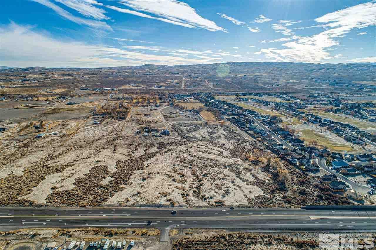 4255 E Highway 50a Fernley, NV 89408 - Thumbnail 2