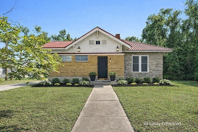 611 W Green St Perry, FL 32347 - Thumbnail 2